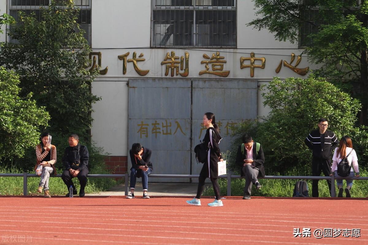 武汉职业学校排名前十的有哪些,有哪几所比较好