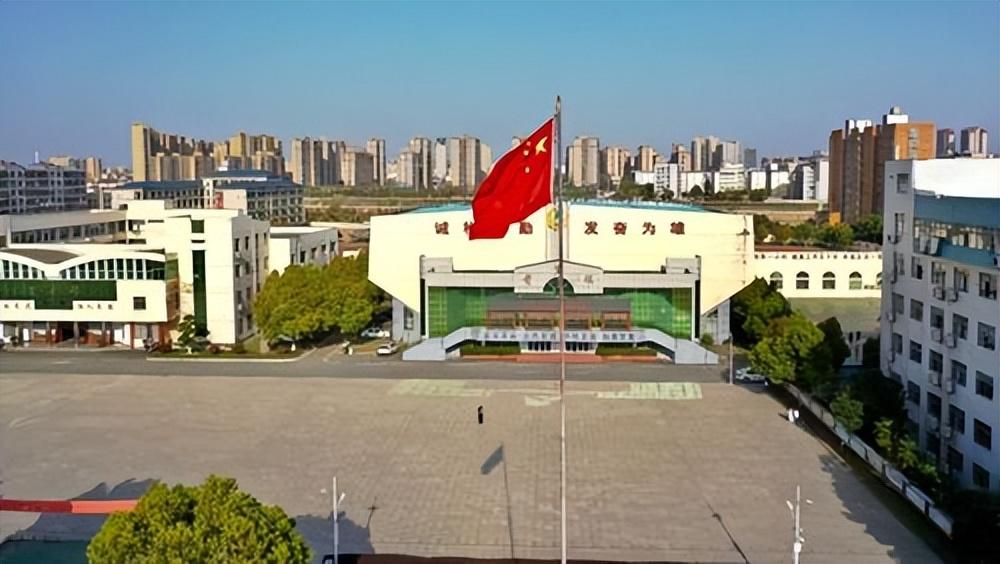 湖北哪些高中实力最强,湖北实力最强的10所高中学校