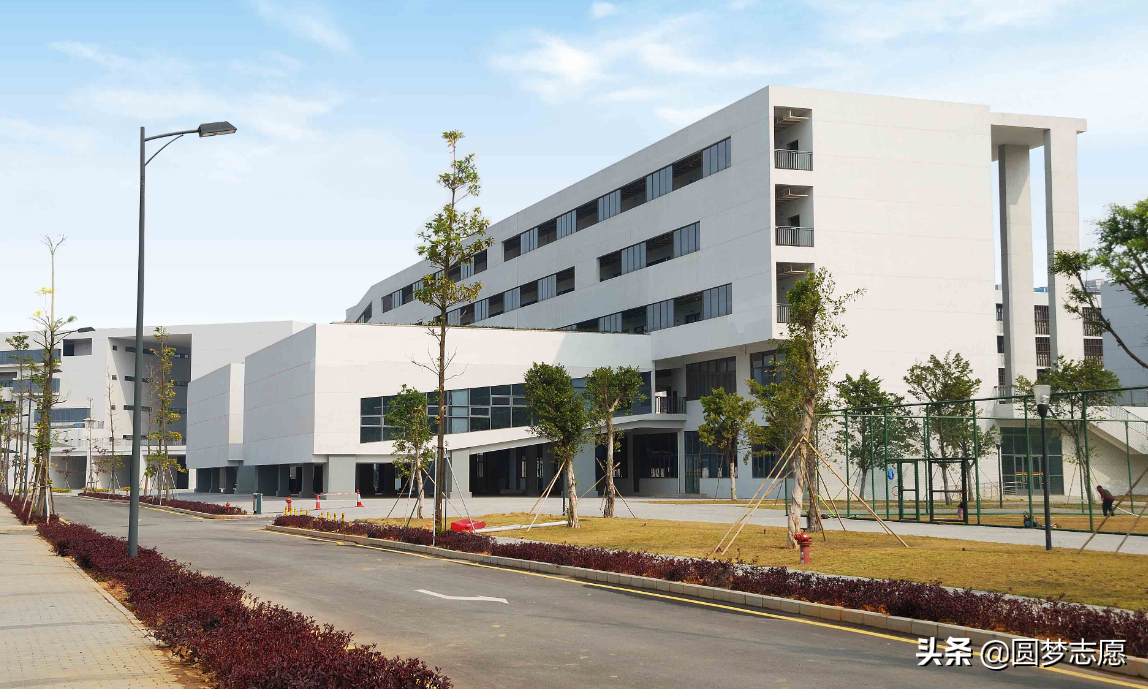 广州市职业学校排行榜前十名,前十名有哪些大专2022