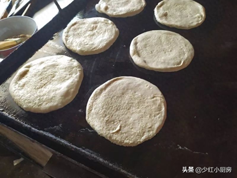 厨师珍藏的打烧饼的做法和配方,手把手会你
