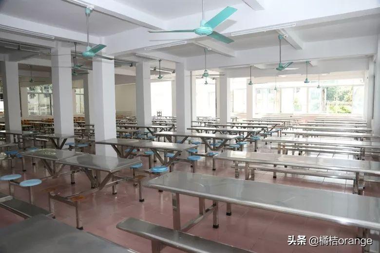东莞商业学校怎么样,学校环境怎么样