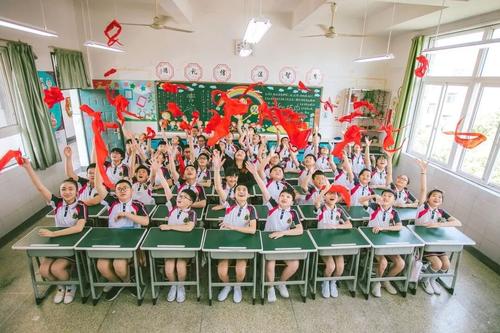 贵阳市最好的公立小学排名，贵阳市小学排名榜