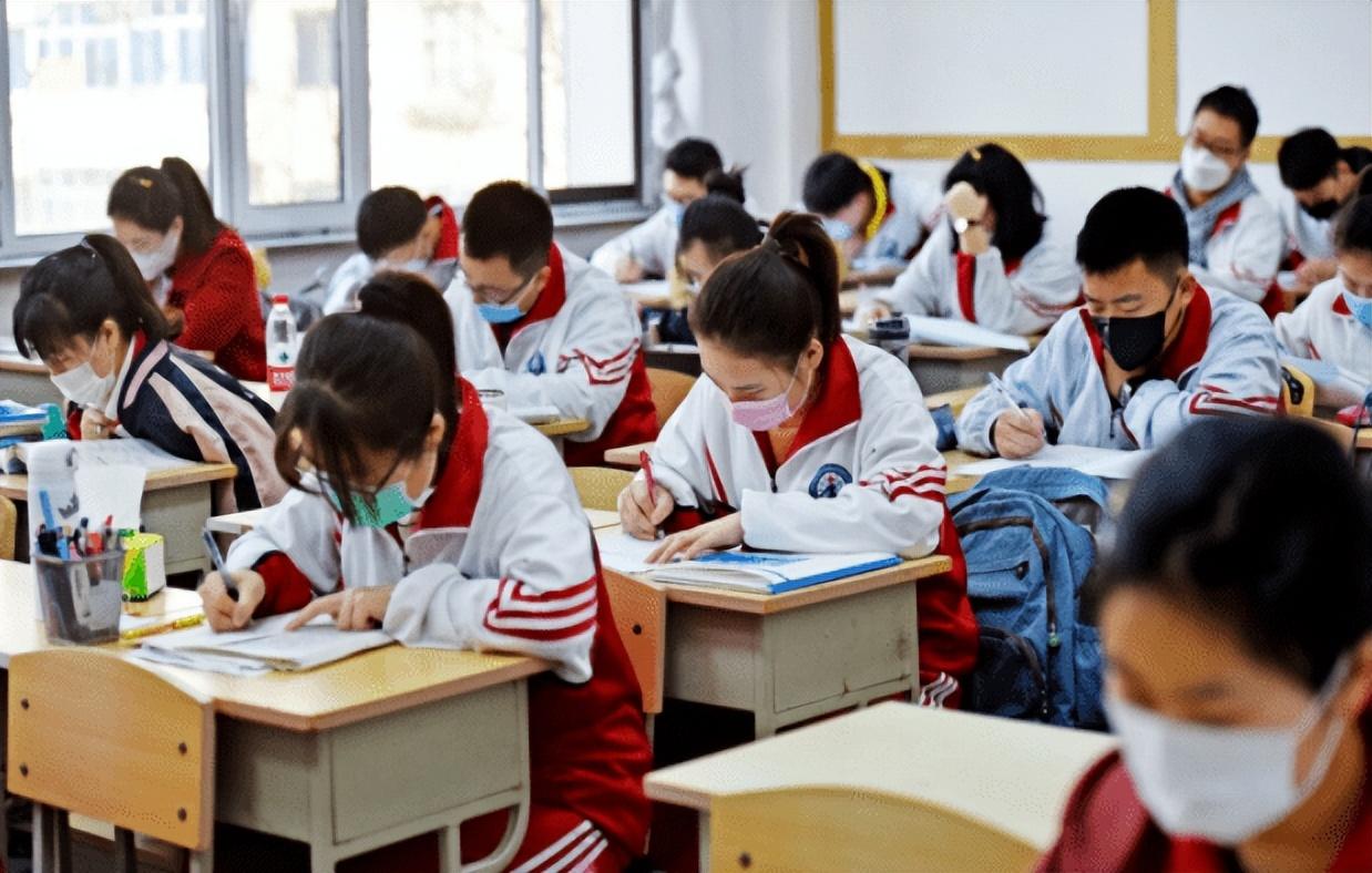 长郡中学全国排名第几,2022湖南清北录取名单已出炉