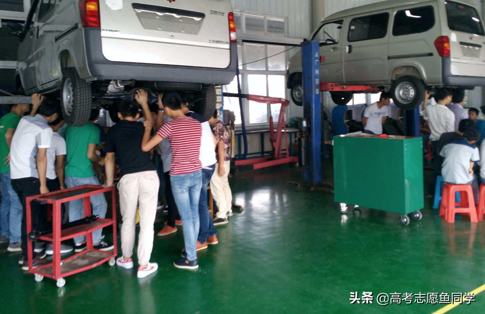 男生技校十大专业,盘点十类就业前景好的专业